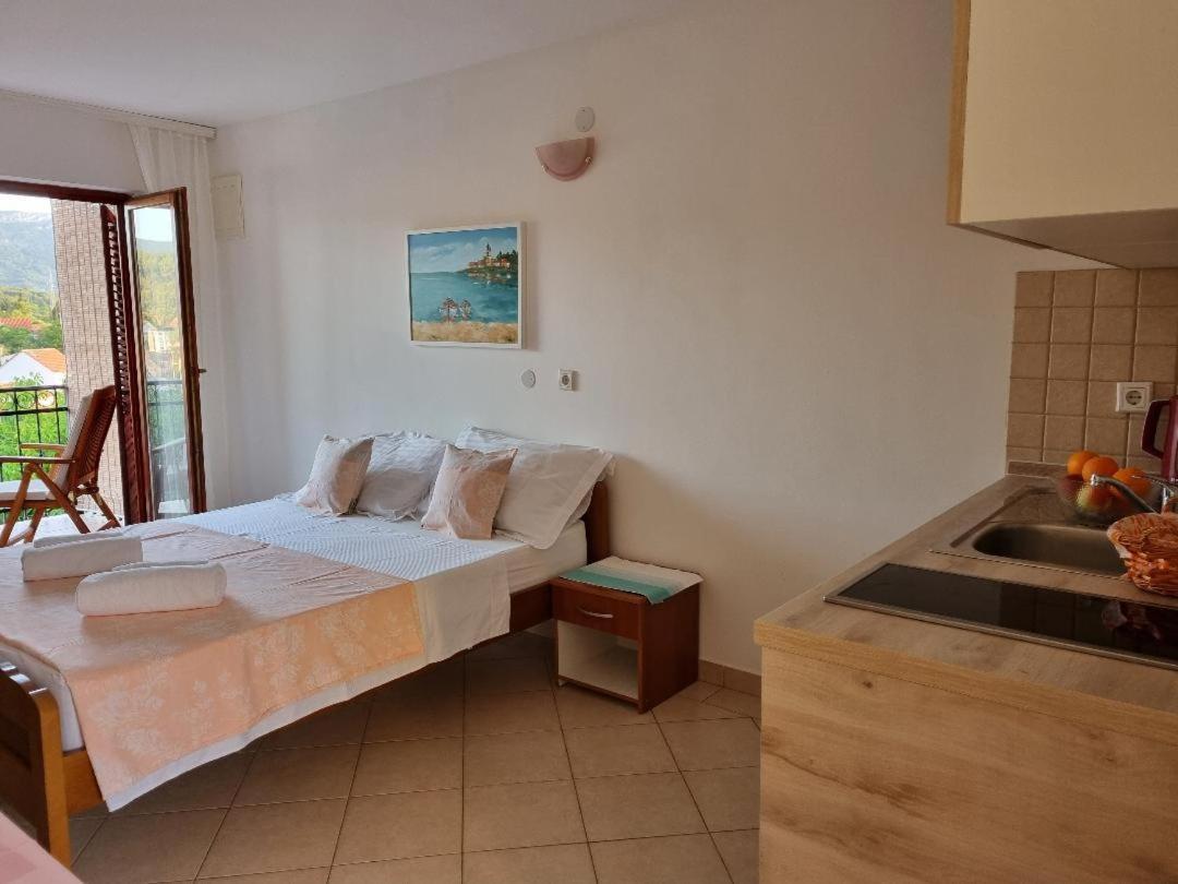 Villa Agava Vrboska Eksteriør billede